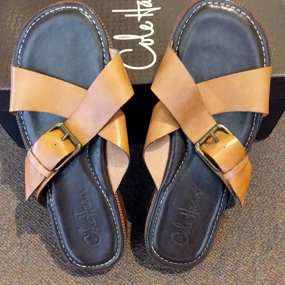 Cole Haan Mens sandals size 8 in Tan and brown